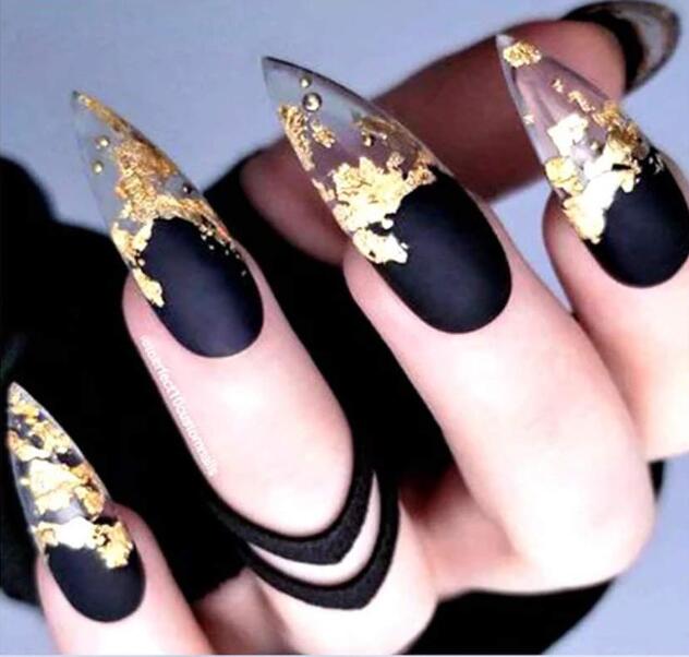 Här är lite inspiration för dig vad du kan göra med Folie i Guld & Silver för nagelkonst nail art dekoration på naglar 1