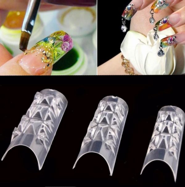 kristal nageltippar Glass Nail Tips på modellen