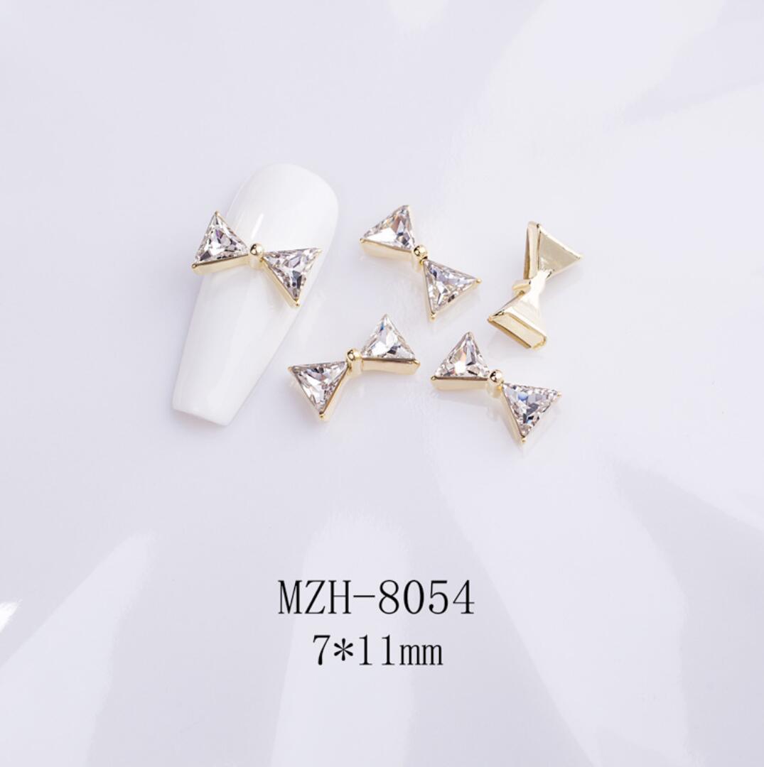 Nagelsmycken Fluga vit Högkvalitativt Bow tie Diamonds Nail jewelry 1st Nail art
