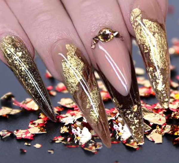 Här är lite inspiration för dig vad du kan göra med Folie i Guld & Silver för nagelkonst nail art dekoration på naglar 2