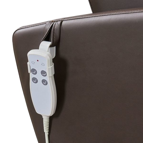 Pedikyrstol spastol för fotvård i brun Modell Azzurro 016B Närbild på stolen med fjärrkontroll