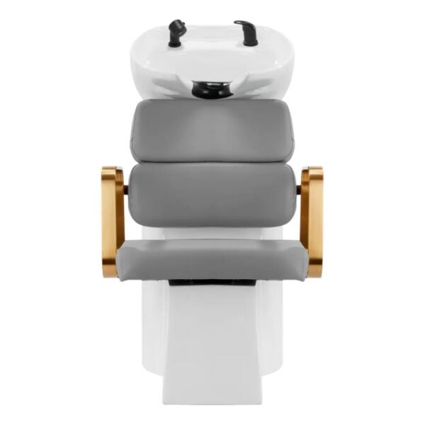 Schamponeringsstol Porto GM Guld grå. Närbild på fransidan av stolen Frisör